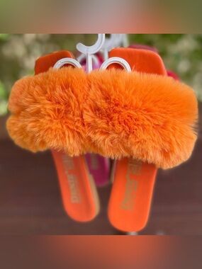 Plush Orange Faux Fur Slide Sandals